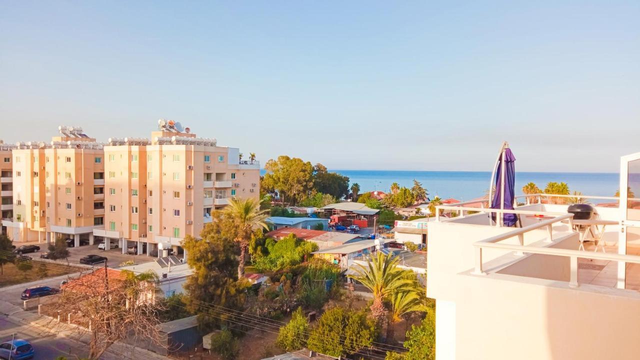 Luxury Private -sea View, Gym- 5 Min From Beach! - Private In Shared Larnaca